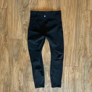 Lululemon Leggings w/ Mesh Panels